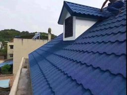 Tuiles de toiture en acier revêtues de pierre moderne 