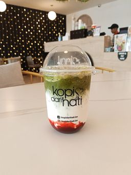 Strawberry Matcha Latte