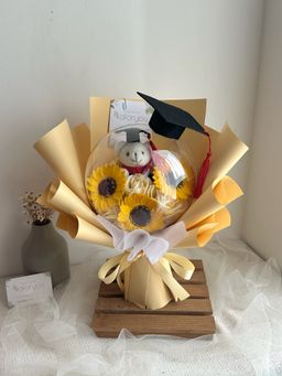 Graduation Bear Acrylic Ball Bouquet 