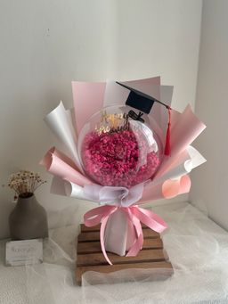 Graduation Acrylic Ball Bouquet  
