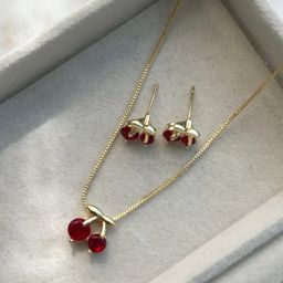 Red Cherry Set 