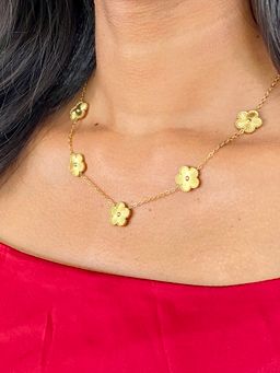 Golden Bloom Necklace 🌟