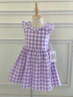 Vestido lila con blanco