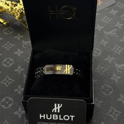 הובלוט 45 מ"מ לגברים – 1:1, אוטומטי שוויצרי, קופסא וניירות מקוריים