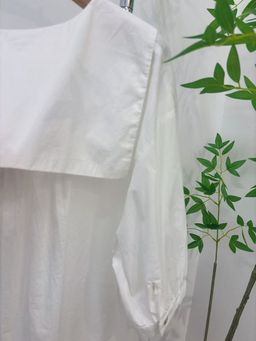 凸显少女感 娃娃领可爱衬衫