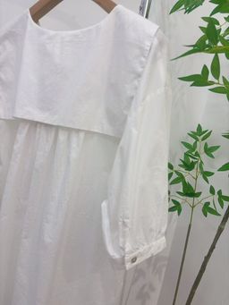 凸显少女感 娃娃领可爱衬衫