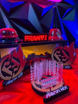 Set de anillos perlados de 6 piezas 