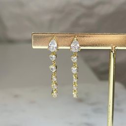 Elea Clear Earrings