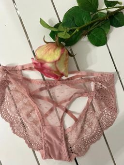 Sassy lace panties