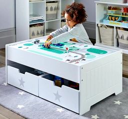 Kids activity /sensoric table with chairs