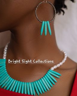 Howlite + Freshwater Pearls with Earrings 