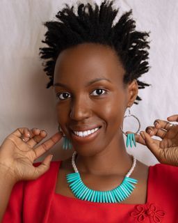 Howlite + Freshwater Pearls with Earrings 