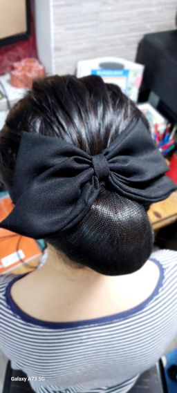 Midnight Whisper – Black Net Hairbow