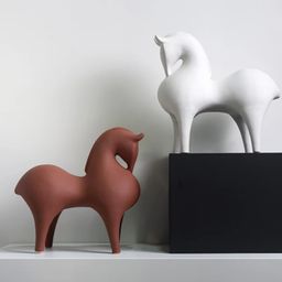 Patung Kuda Nordic Premium Material Logam Kuat Mewah Estetik Elegan Citra Garden Hiasan Dekorasi Modern Kantor Rumah