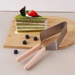 Fatiador De Bolo Com Pega De Madeira