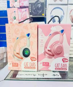 Cat wireless headphone 