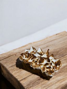 sticky toffee pudding (15cm)