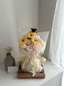 (G001) Graduation Soap Flower Mixed Bouquet (Yellow)