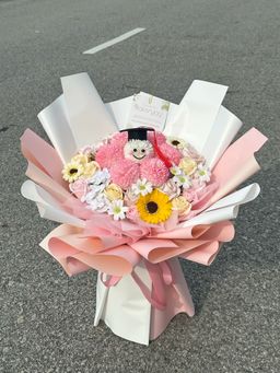 (GP008) Graduation Ping Pong Mixed Bouquet 