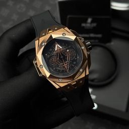 הובלוט 45 מ"מ לגברים – 1:1, אוטומטי שוויצרי, קופסא וניירות מקוריים