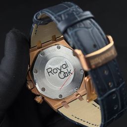 אודמר פיגה 42 מ"מ לגברים – 1:1, אוטומטי שוויצרי, קופסא וניירות מקוריים