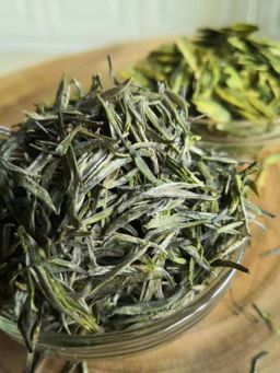 Green Tea Organic fair trade Heaven's Twig 婺綠仙枝 (有機公平貿易)