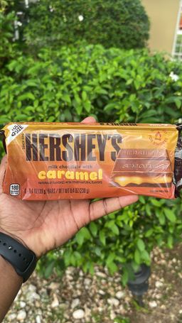 Hershey Milk Chocolate with Caramel