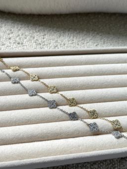 CLOVER BRACELET *LIMITED ED* 