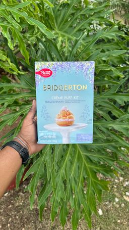 Bridgerton Créme puff kit