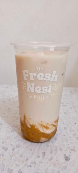 Charlotte's Better with Peanut Butter Milk Tea (22 oz.)