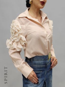 Camisa formal con botones delanteros