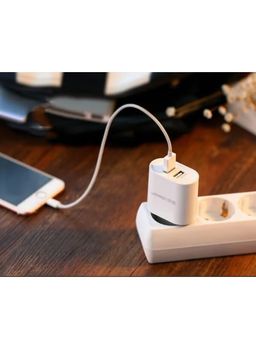 UGREEN 3.4 A Dual Port Smart Wall Charge Adapter for All Smartphones (White)  20384