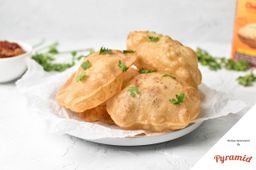 خبز بوري (Puri Bread)