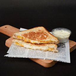 ساندويتش جبنة محمص (Toasted Cheese Sandwich )