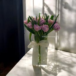 TULIPS VASE ARRANGEMENT 