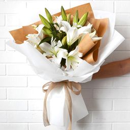 LILIES BOUQUET WRAP