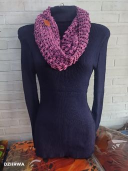 Dziirwa Infinity Scarf