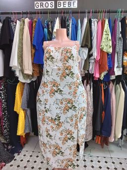 Tight Slit Flowery Dress (46/48)