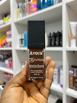 Fond de teint Avour – Matte Base 24h