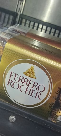 Ferrero Rocher  (T30) 375gr