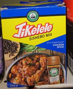 Robertsons Jikelele Mix With Chicken Spice 200gr