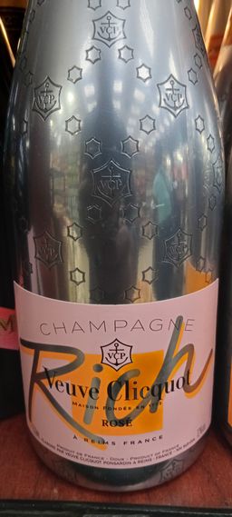 Veuve Clicquot Rich Rose 750ml