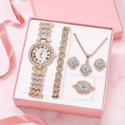 Women's Luxury Women's Watch Five Piece Bracelet Set, Fashionable Quartz Watch, Elegant Rhinestone Glass Accessory