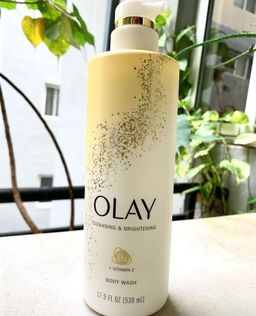 Olay vitamin C shower gel