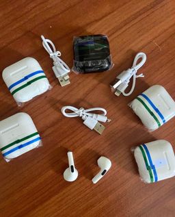 Music and MOM—ments 💃🏽🛍️🛒💕