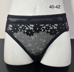Culotte en dentelle Florale Taille 40/42