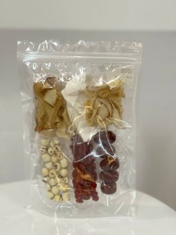 Black Fungus, Peanut, and Lotus Root Soup 黑木耳花生莲藕汤