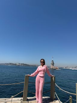 Kazakhstan Surrogacy & Egg Donor | Almaty | 28 Yrs Old, Blood Type B, 164cm, 48kg | ID #10000 |