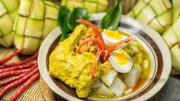 LONTONG SAYUR AYAM