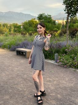 哈萨克斯坦代孕与捐卵 | 阿拉木图 | 23岁, A型血, 165cm, 62kg | #10032